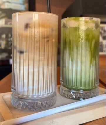 Iced latte and iced matcha latte